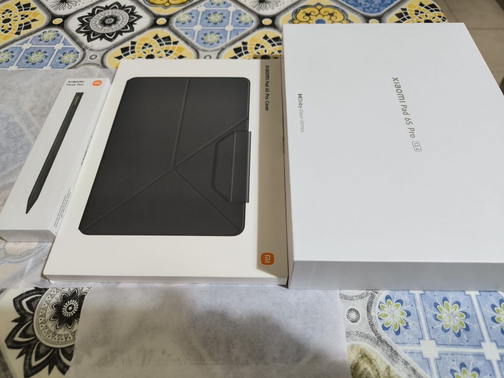 xiaomi pad 6s pro 8/256gb (cover +pen)