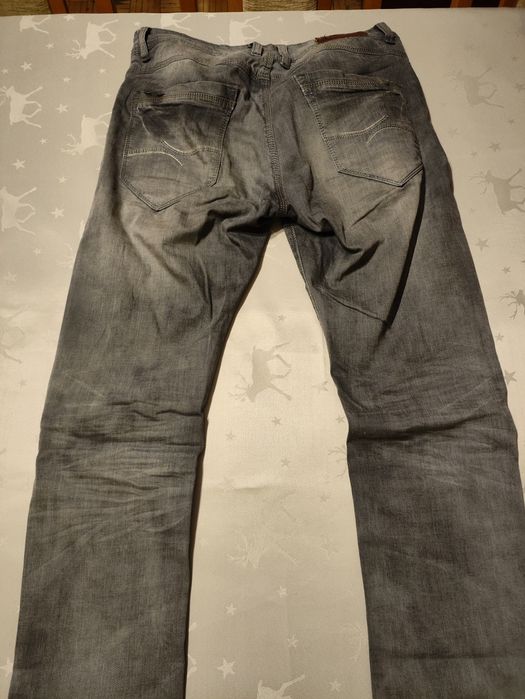 Sprzedam męskie jeansy siwe rozmiar 30
