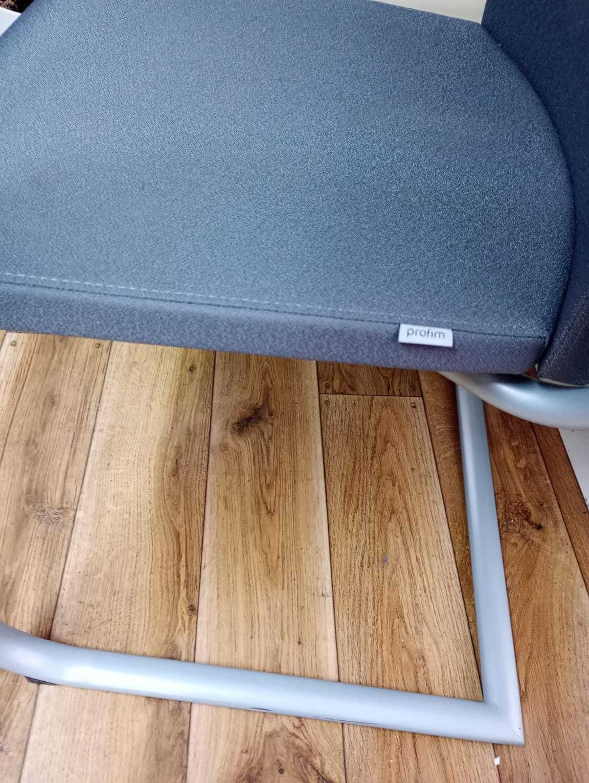 Fotel konferencyjny krzeslo konferencyjne Profim szare