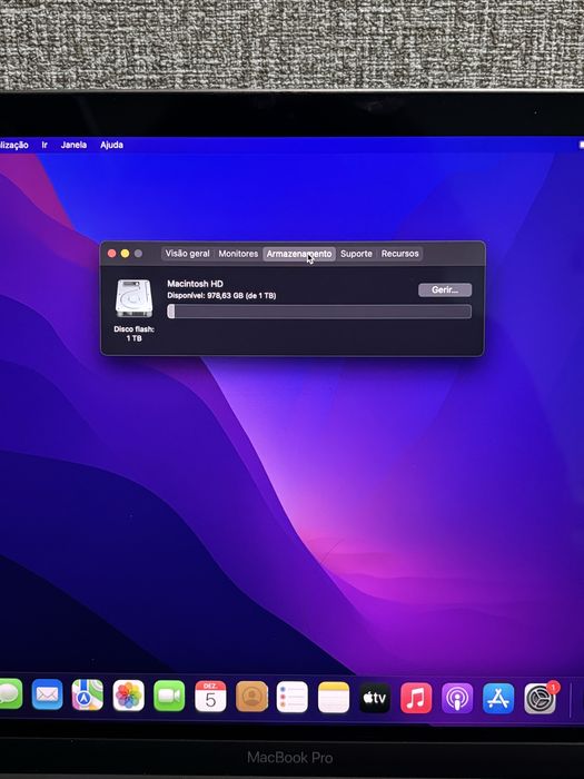 MacBook Pro 13” Retina i5 16GB 1TB Touch Bar