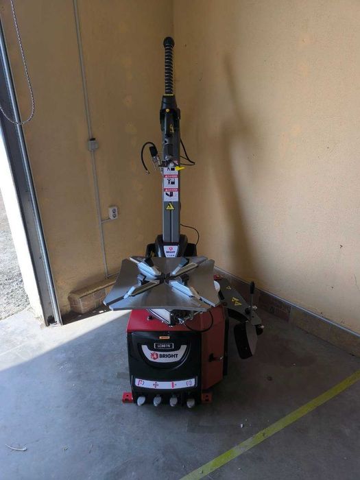 Шиномонтажне обладнання Bright