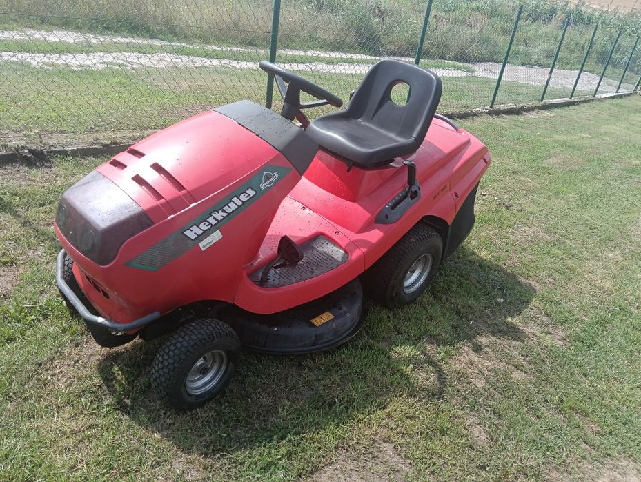 Kosiarka traktorek ogrodowy Herkules briggs stratton 12.5 hp