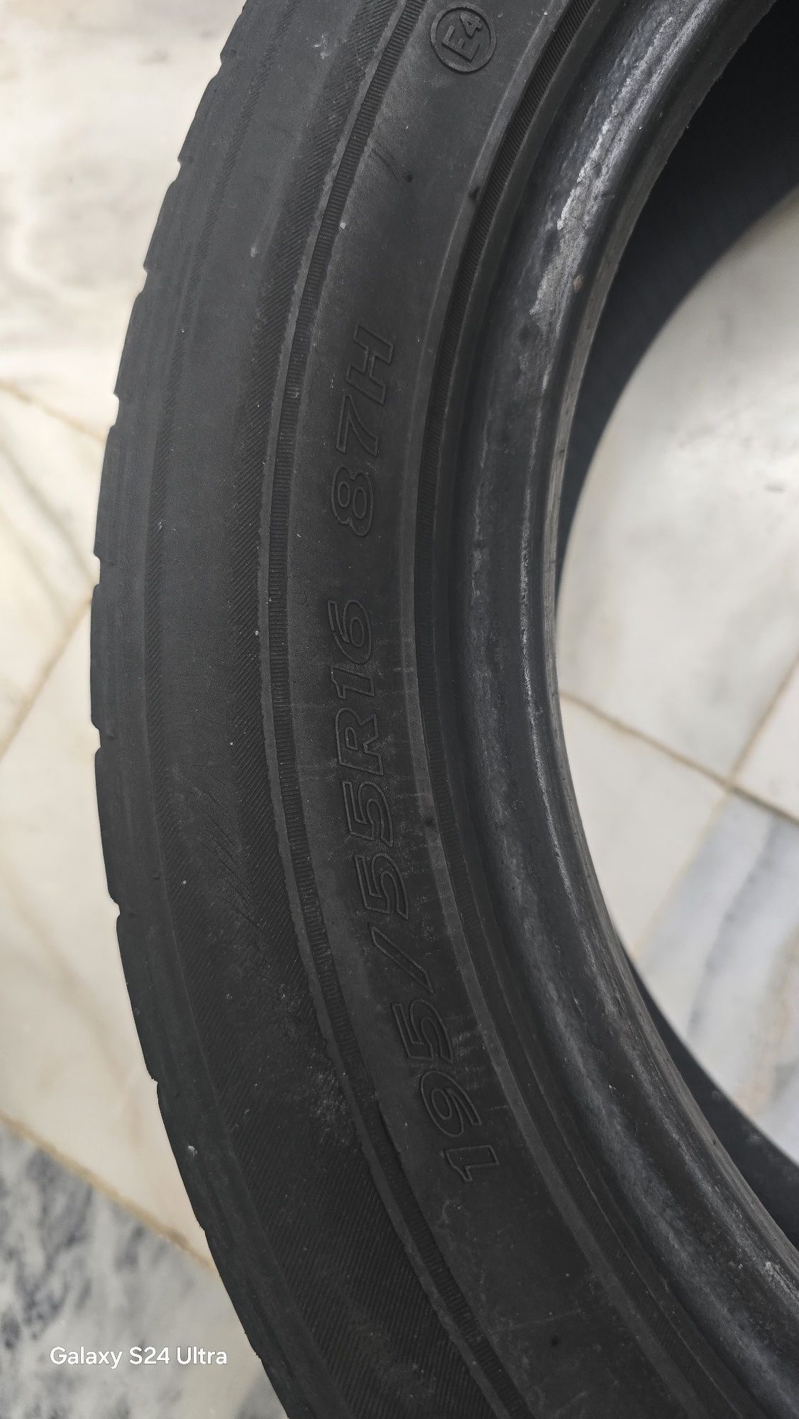 Para venda pneu 195/55/16