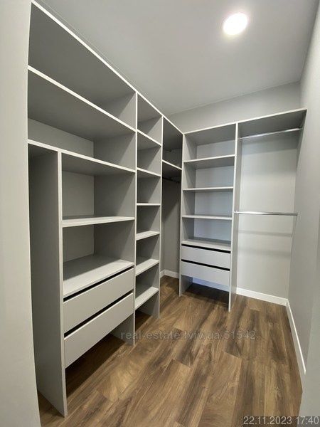 Оренда 1-кімн новобудова вул Ю.Кравченко 8