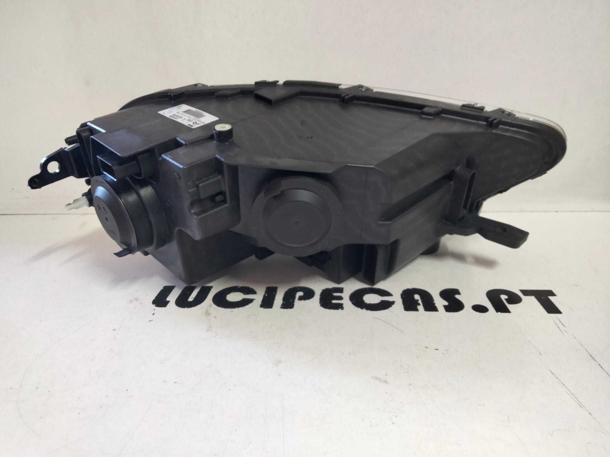 Ótica Esq CITROEN C4 CACTUS 14-