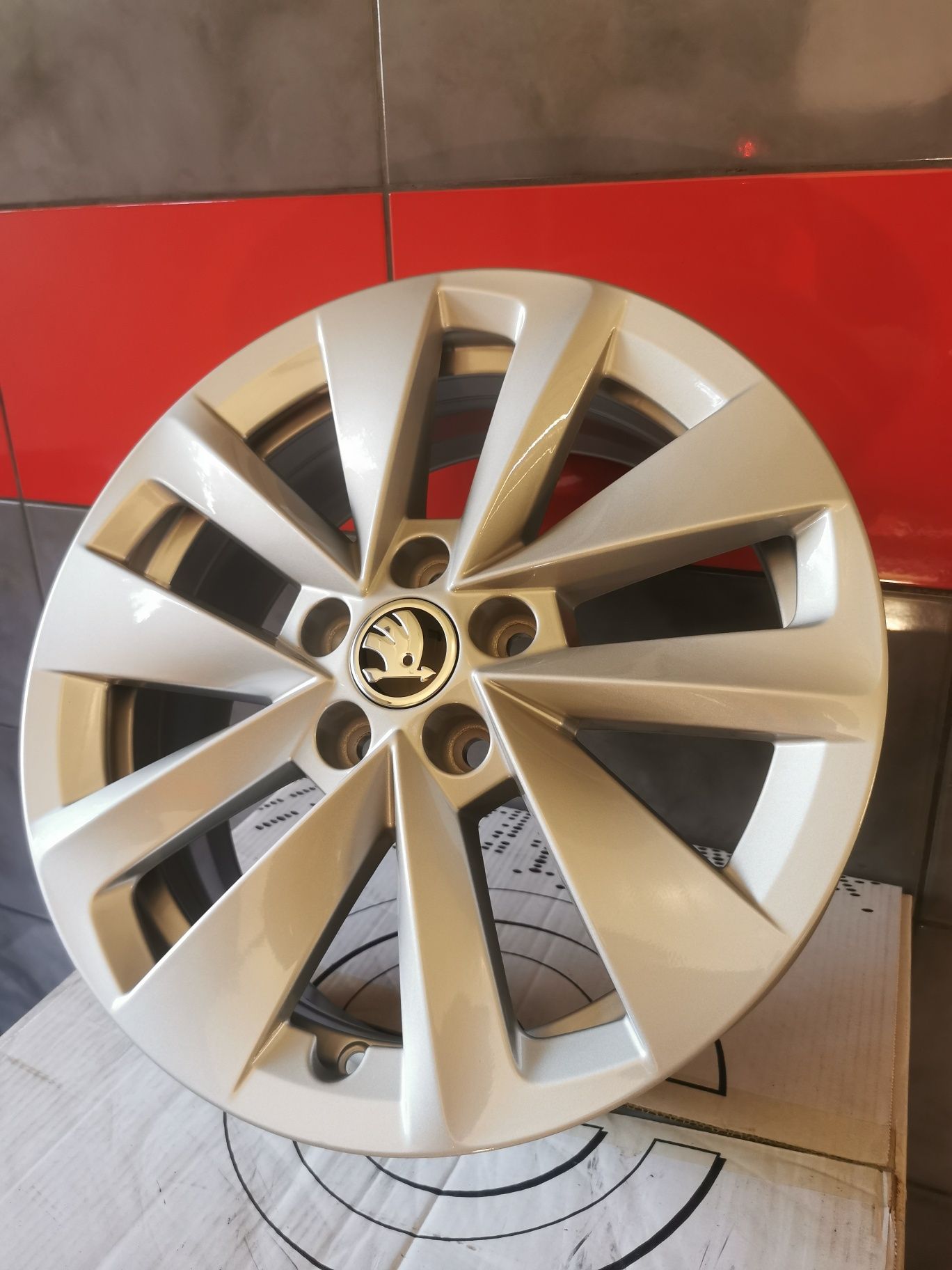 Nowe! Felgi 16" 5x100 Skoda Rapid Fabia Scala