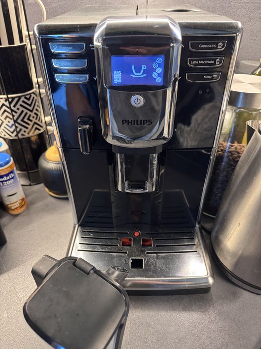 Ekspres do kawy Philips Latte Go 5000