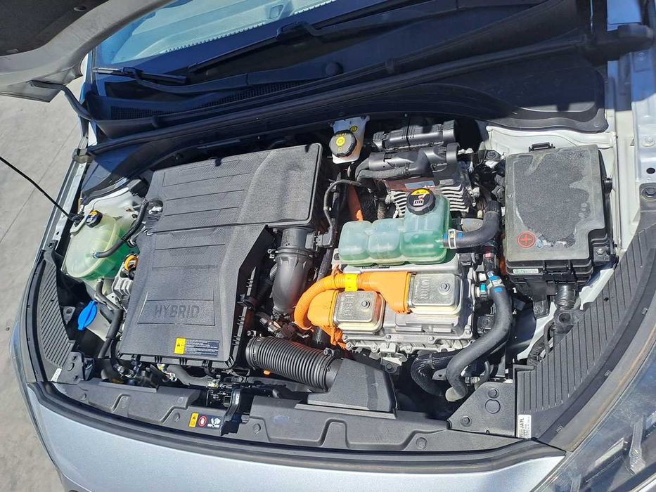 Hyundai IONIQ 1.6 GDI Hybrid, 2020 nacional