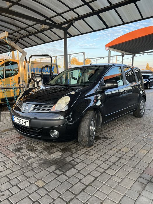 Nissan Not 2007 рік 1.6 газ/бенз