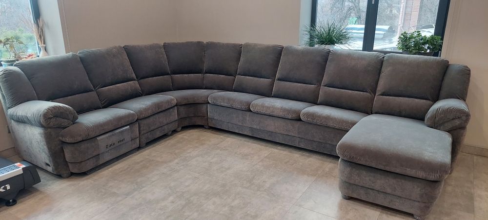 Перетяжка и ремонт мягкой мебели