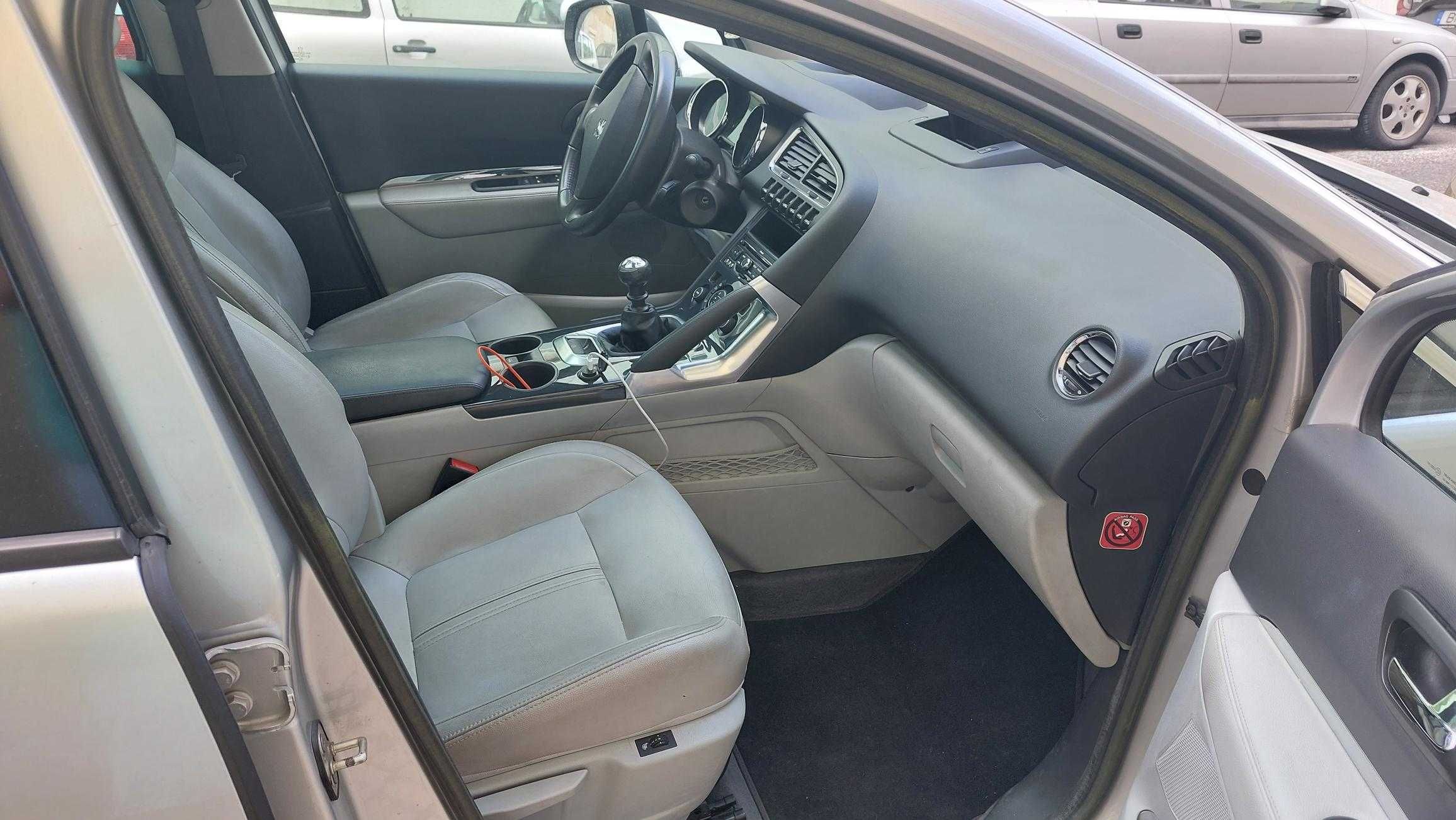 Peugeot 3008 1.6 THP,
156 CV, 2011