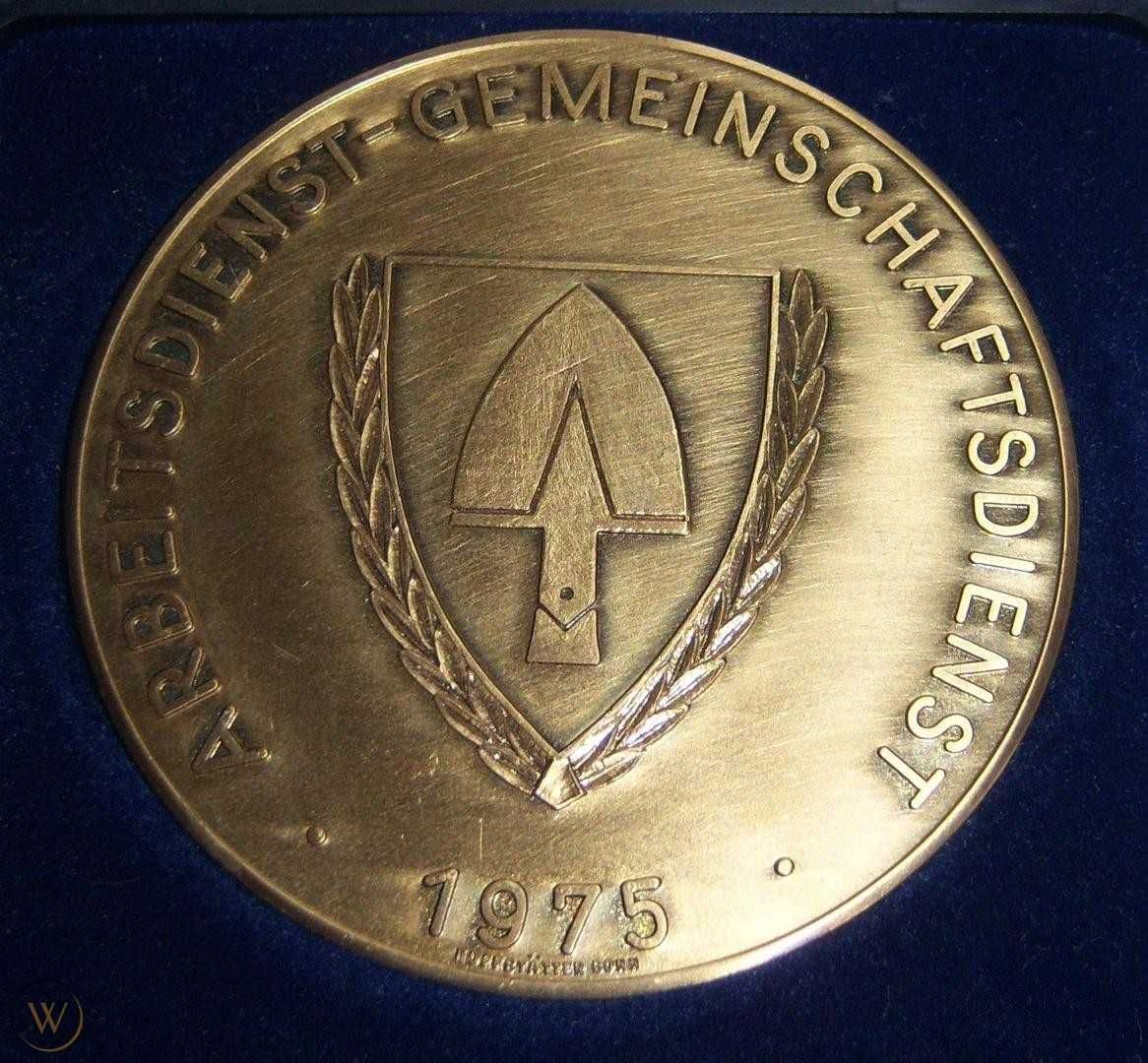 Medal 1955r Konstantin Hierl Arbeitsdienst 60mm / 91,93gr.