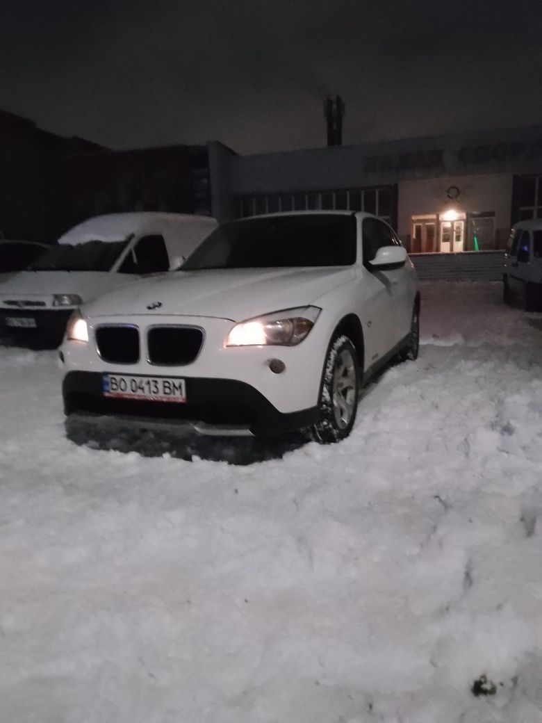 BMW x1 xdrive 2.0 повний привід