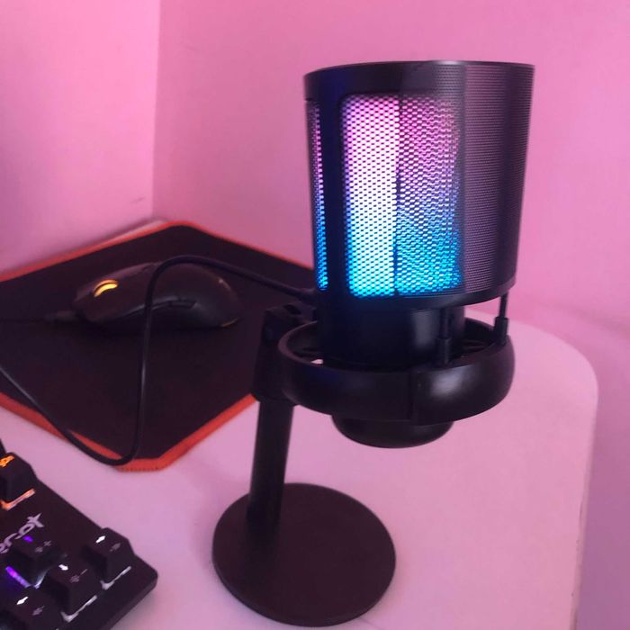 Микрофон с RGB подсветкой на стойке трансмиттер (мікрофон, штатив)