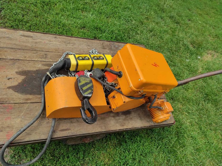 Wciągarka elektryczna na pilota łańcuchowa balkancar 500 kg Rachunek