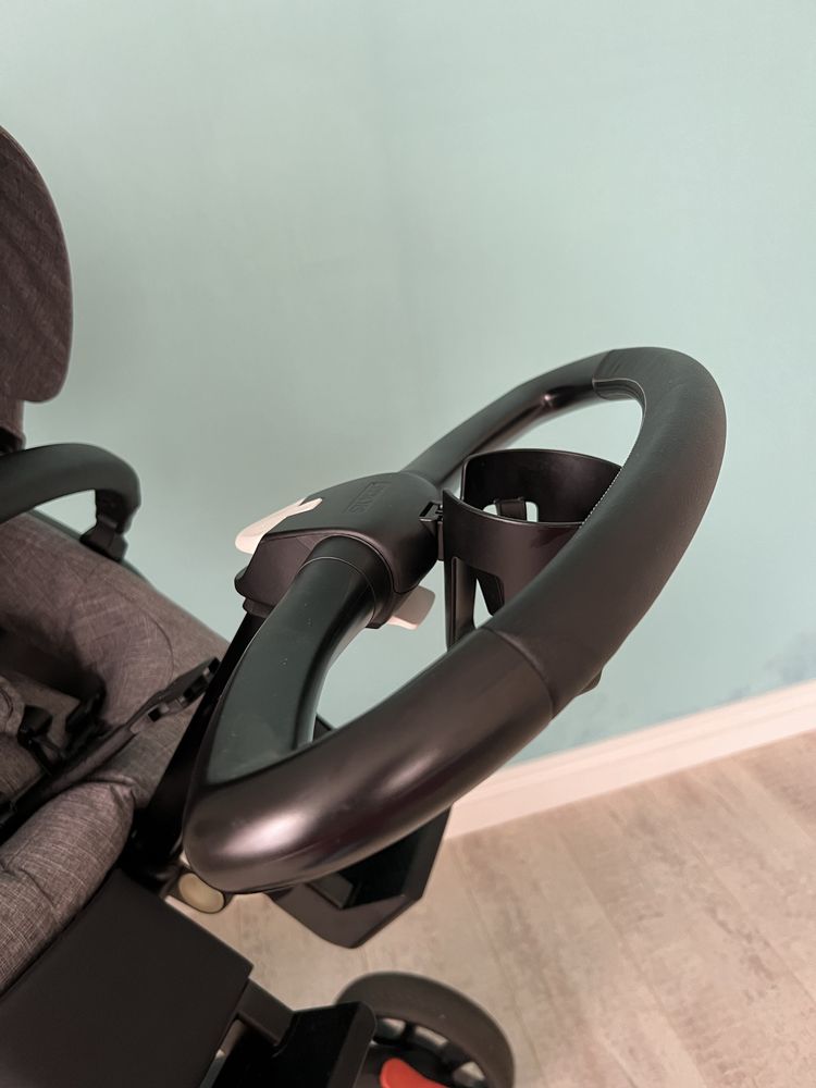 Коляска Stokke v 6