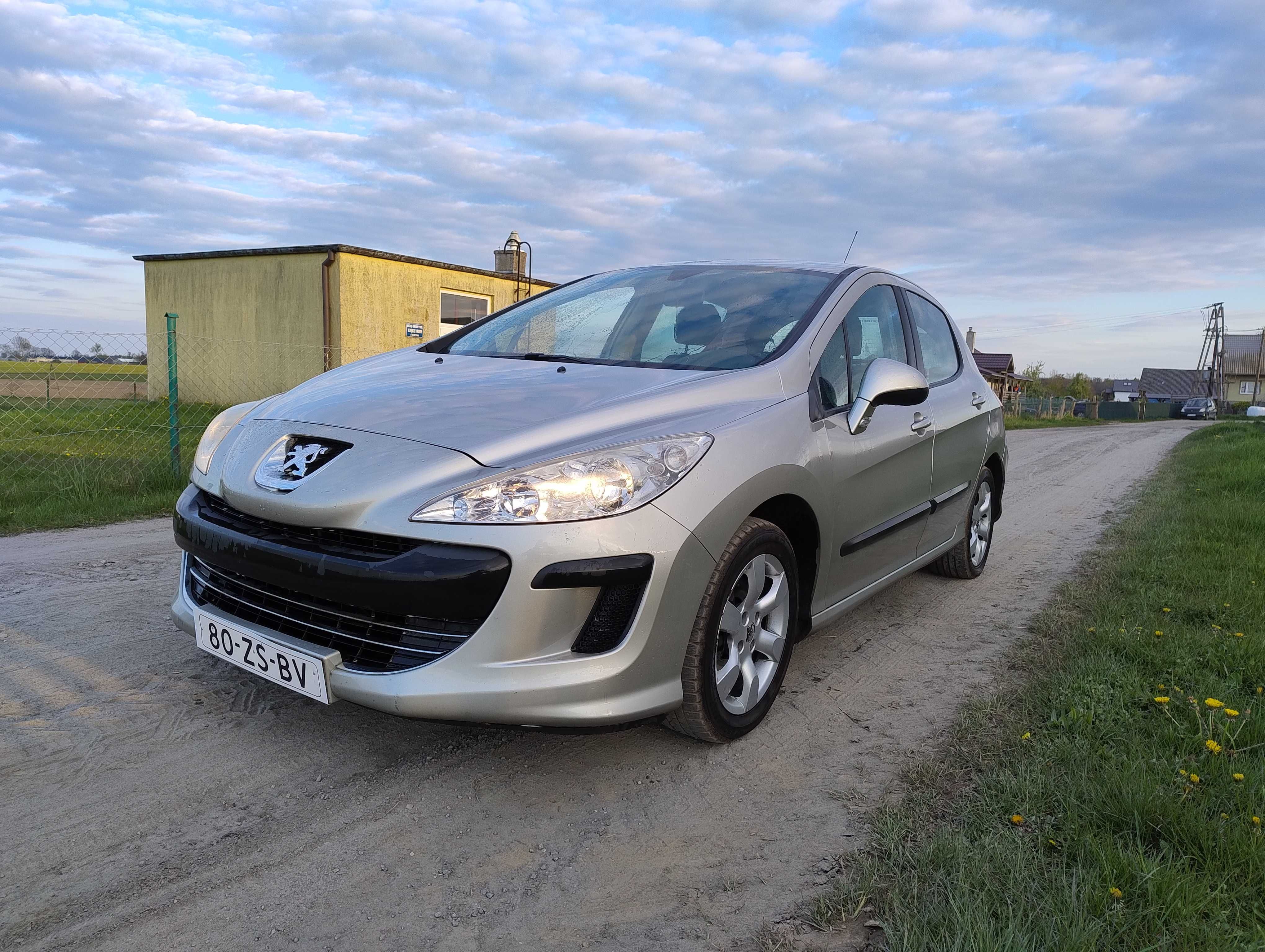 Peugeot 308 1.4 Benzyna Sprowadzony