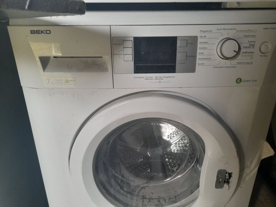 Пральна, сушильна та  посудомийна машина,духова пяч