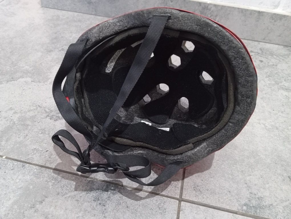 Kask na rower, rolki, hulajnoga roz.m 53-56 cm