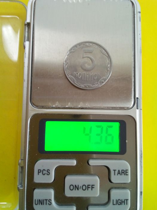 5 копійок  2008 року. Брак чеканки монети.