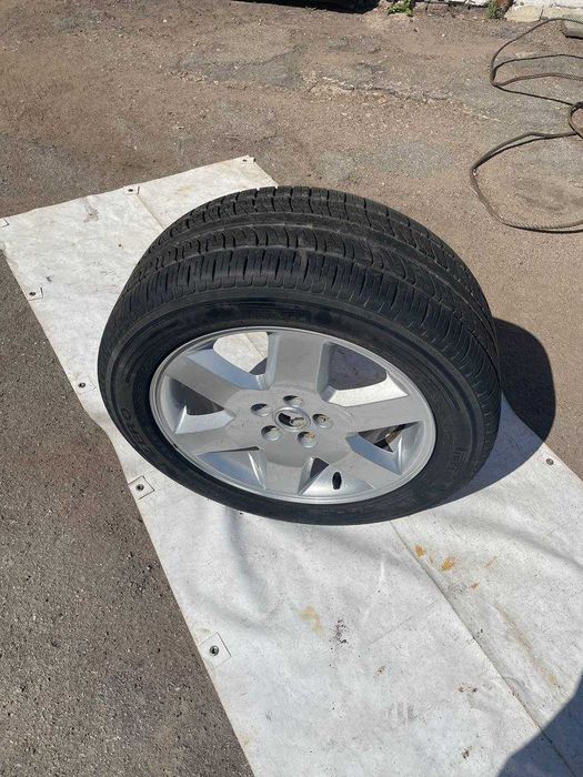 Диск литый land rover discrovery 255/50 R19 PIRELLI SCORPION ZERO