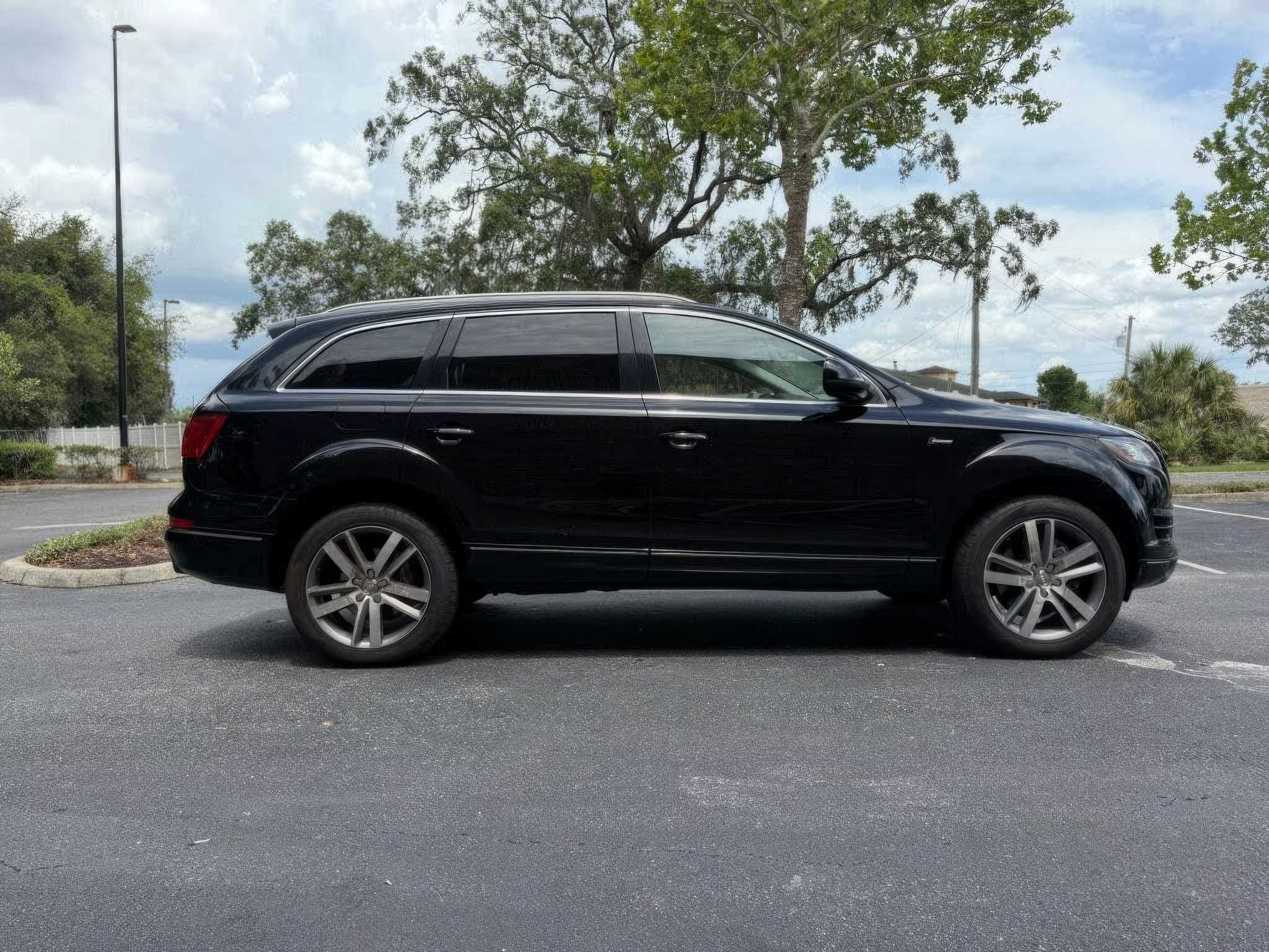 2014 Audi Q7 quattro Premium Plus