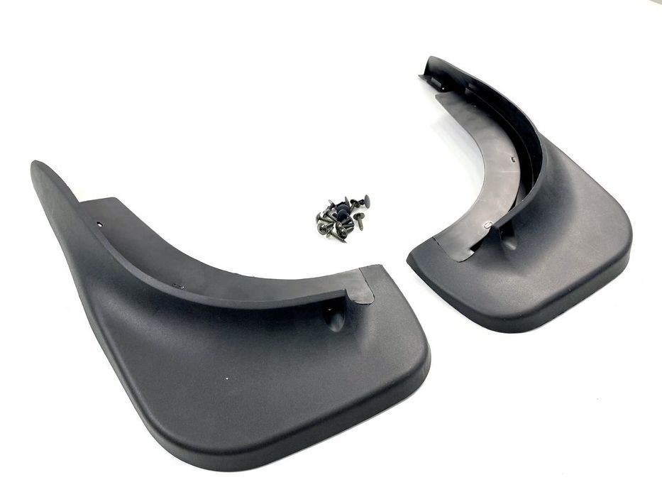 Задні бризковики Volkswagen Touareg 2002-2009 (комплект 2шт)