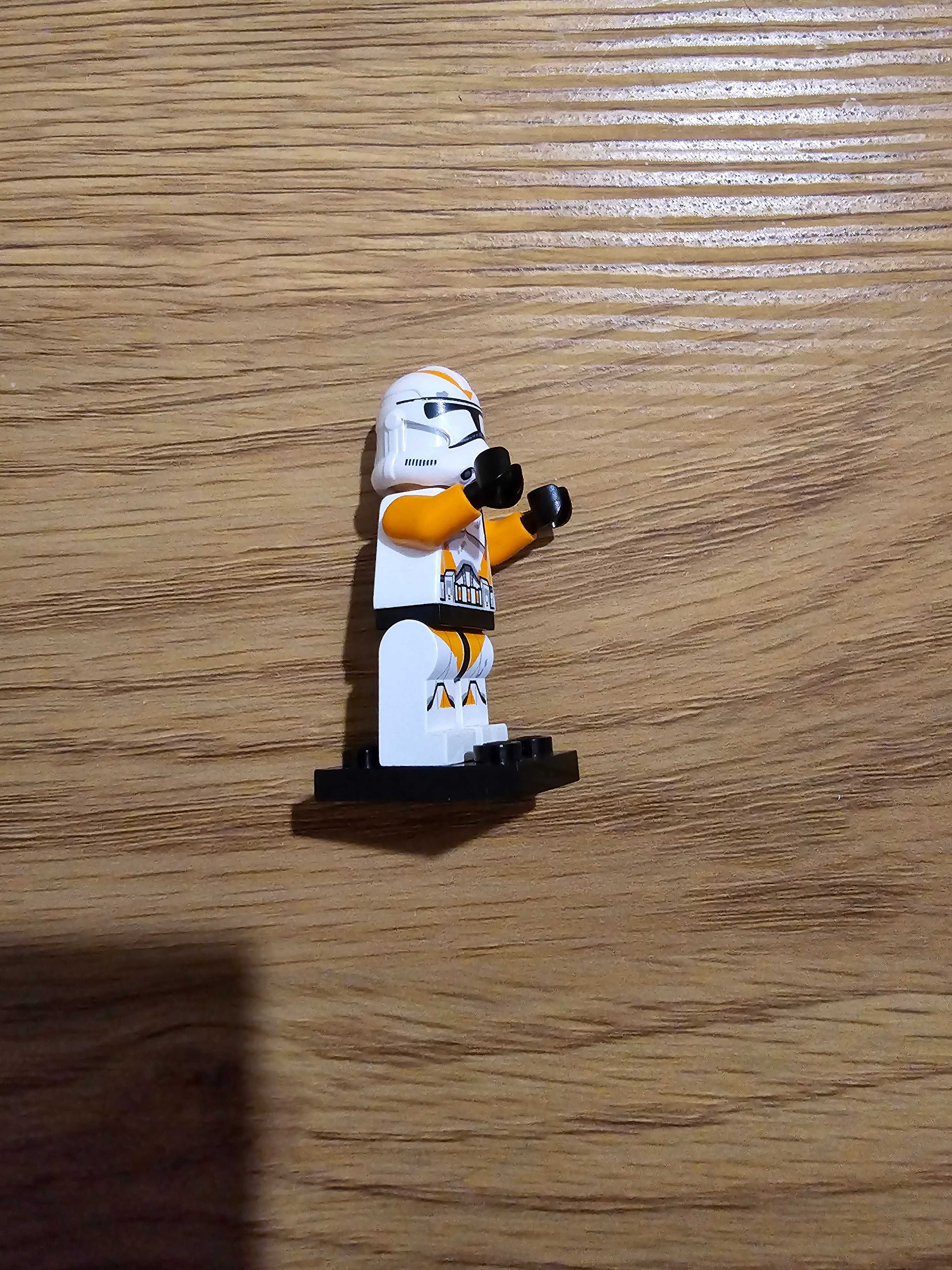 Figurka lego Star Wars Clone Trooper, 212th Attack Battalion (Phase 2)