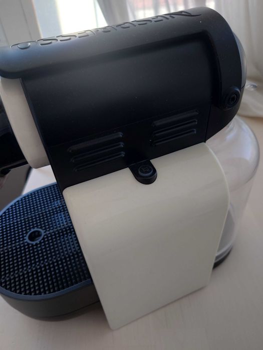 Máquina Nespresso Delongui