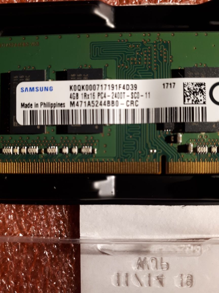 Vendo Memória  DDR4-portátil