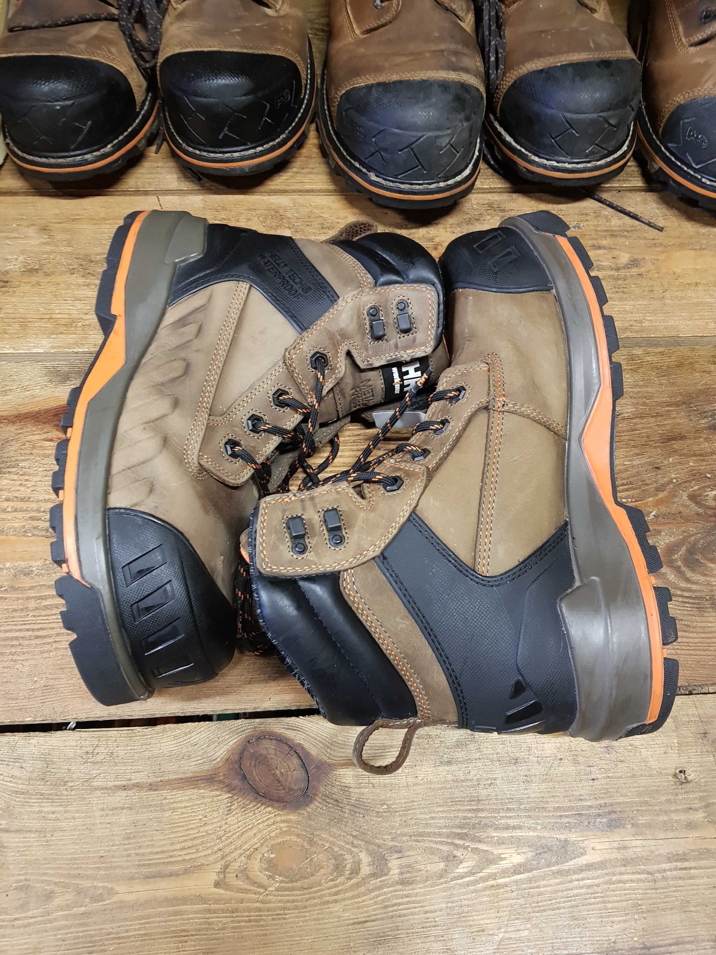 Buty robocze HELLY HANSEN rozm 43 wkł 28,5 cm S3
