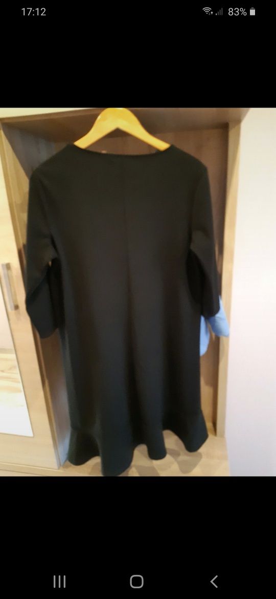 Sukienka Reserved