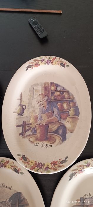 Travessas de loiça, metálica e de marmore