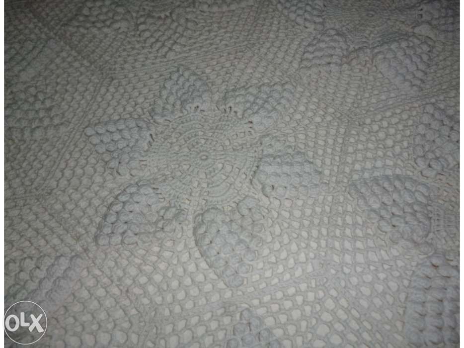 Colcha de cama de casal feita em croché