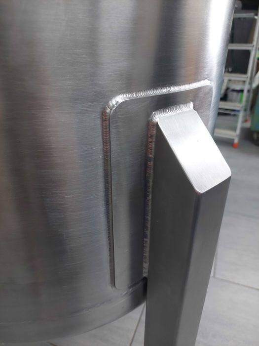 Bufor 1000L inox stal nierdzewna 316 z wężownicą.