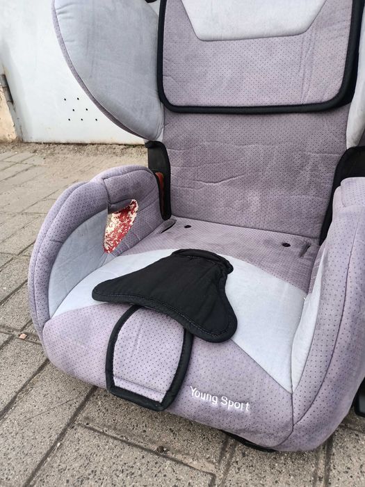 Fotelik samochodowy Recaro Young Sport 15-36kg