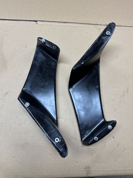 Aprilia RSV4 RF osłony boczki wypełnienia