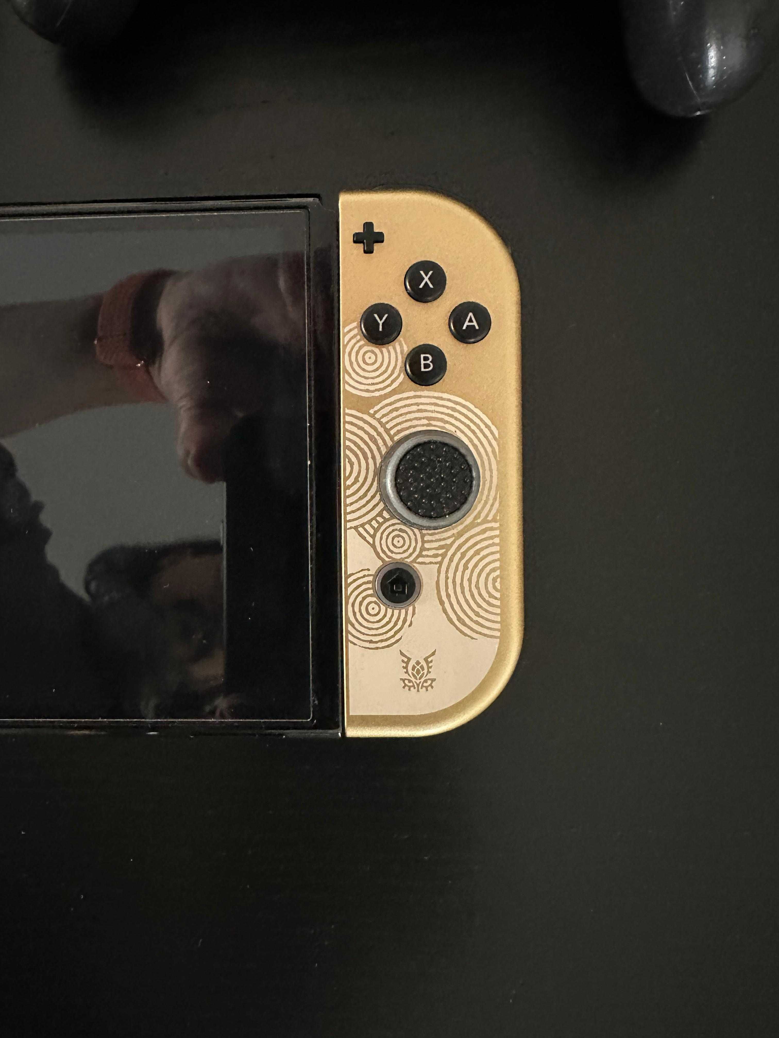 Nintendo Switch OLED - Zelda TOTK Edition