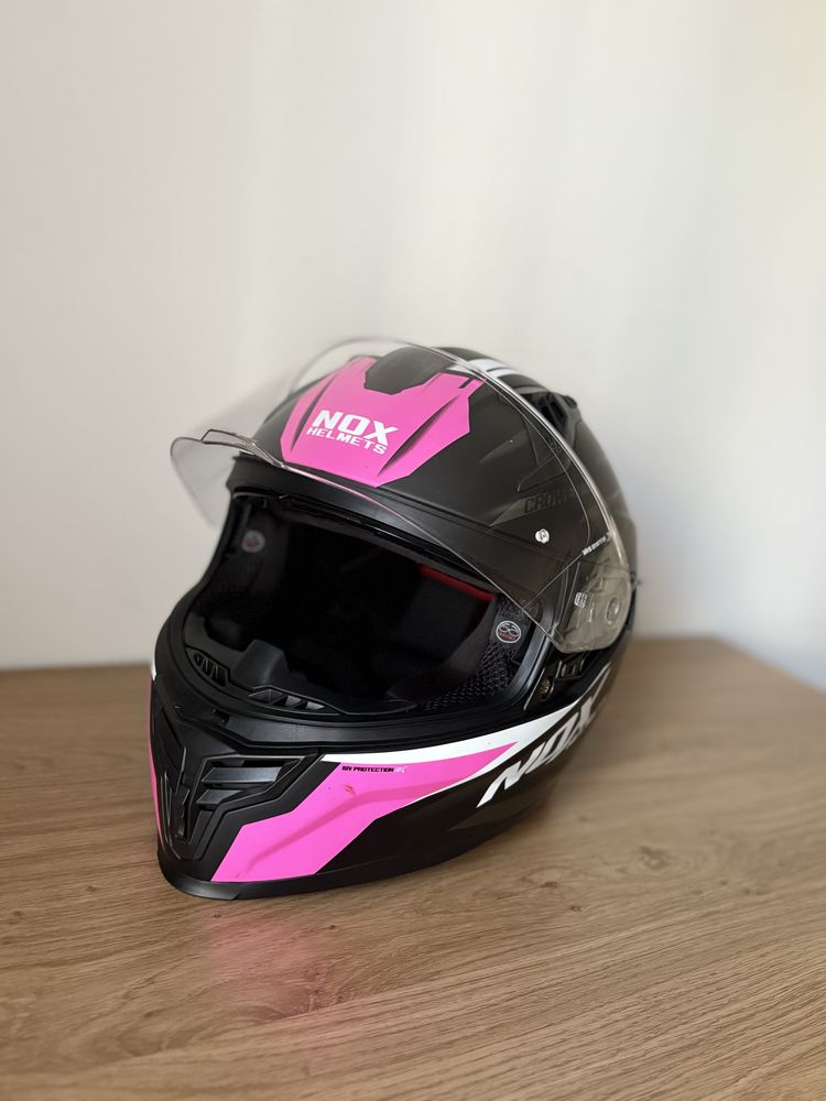 Kask motocyklowy damski NOX M 57-58cm z blendą nowy