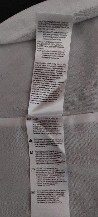 Orsay Czarna rozkloszowana sukienka Rozm.36