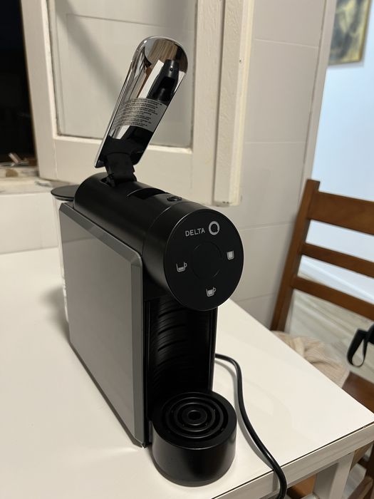 Máquina de Café Delta Q