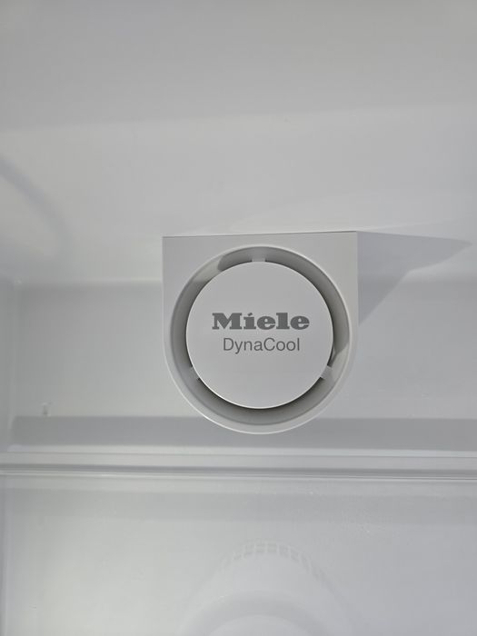 Холодильник Miele KFN37232™️ Супер.стан 2022рік DunaCool NoFrost