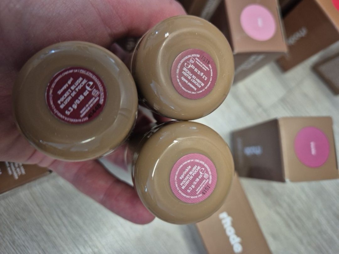 Румяна стік Rhode Pocket blush