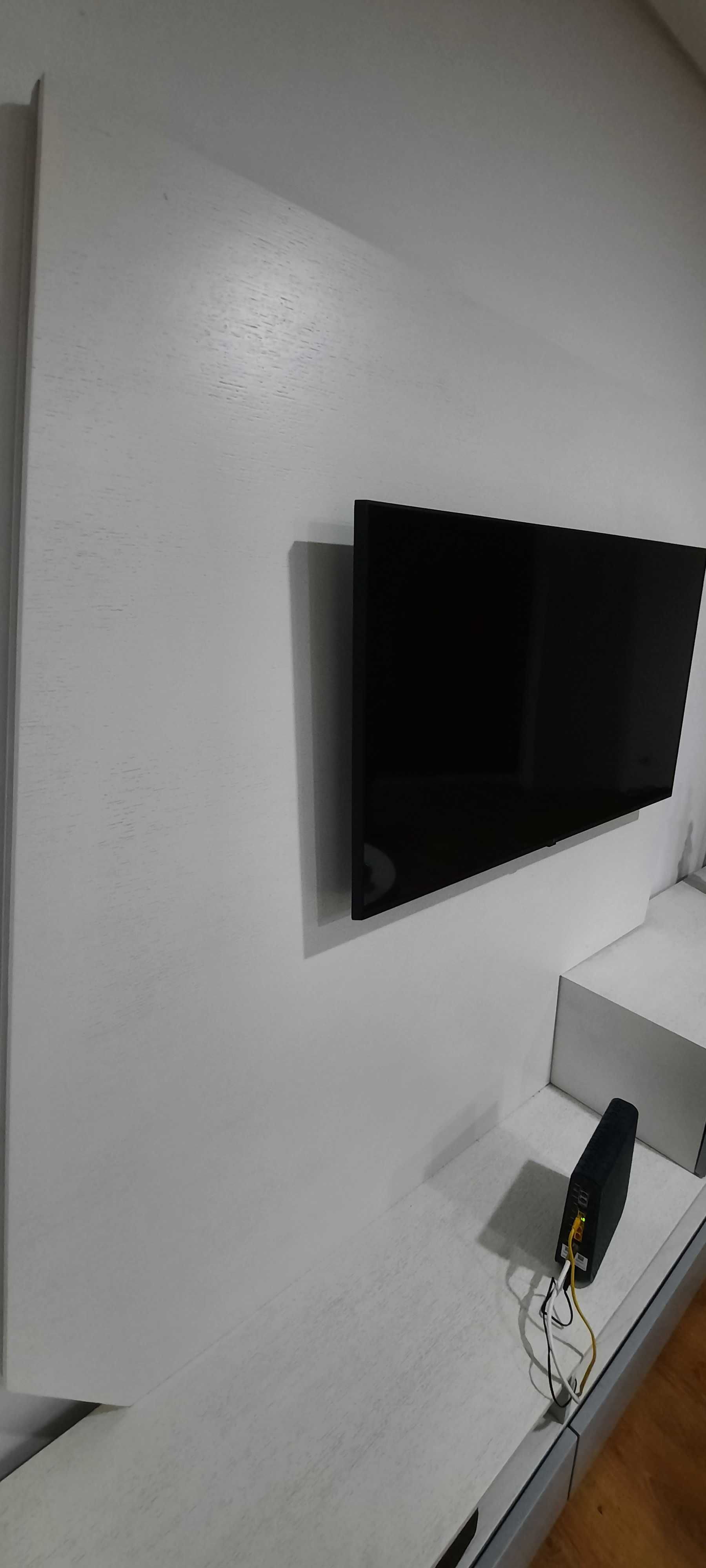 Móvel de sala com suporte Tv como novo