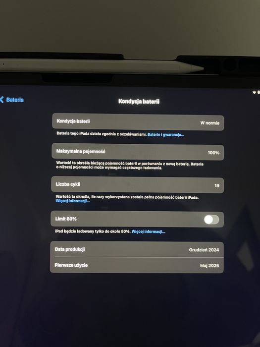 Ipad Air 13 (M3) 2025 Wi-Fi 128 GB 7 gen + akcesoria