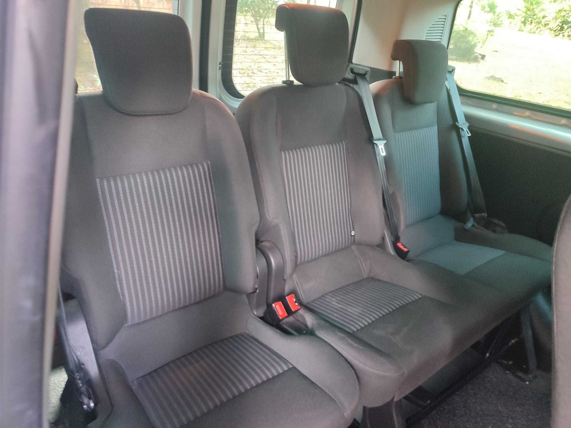 Ford Transit Custom 2.0 CV 9 lugares - apenas 150mil kms