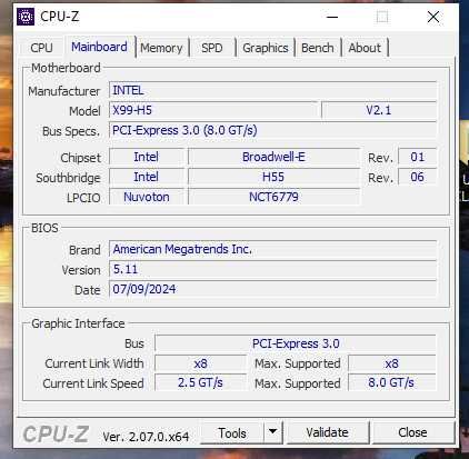 Komputer stacjonarny Intel Xeon,RX550 4Gb,DDR4 16Gb,2xSSD .(1.3.25)