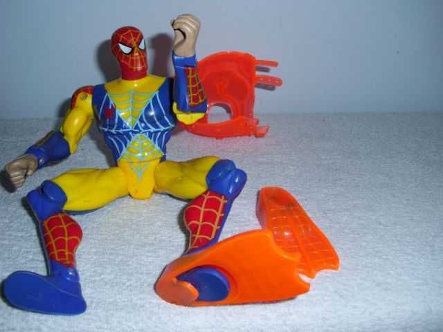 Figurka Spider Man z kapokiem i płetwami 28 cm./ Marvel