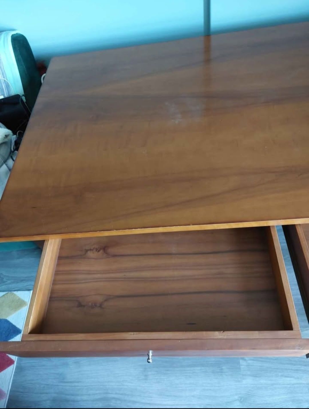 mesa linhas direitas