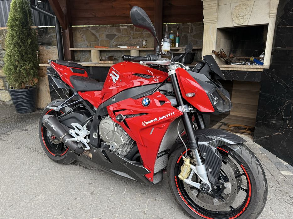 Продам BMW S1000R